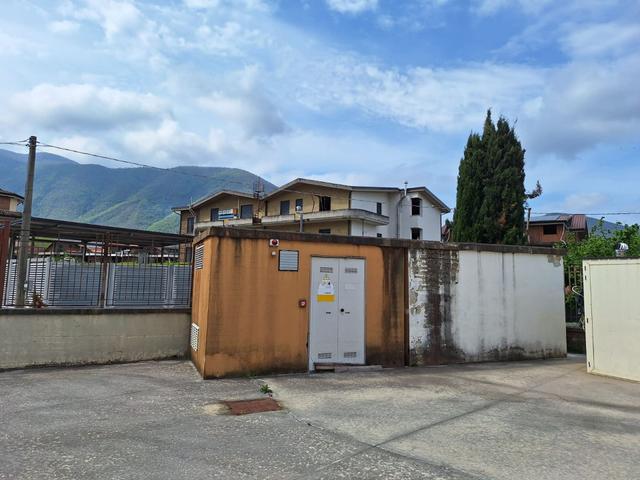 #2536049 Vendesi Capannone Industriale con ampio parcheggio in vendita - foto 15