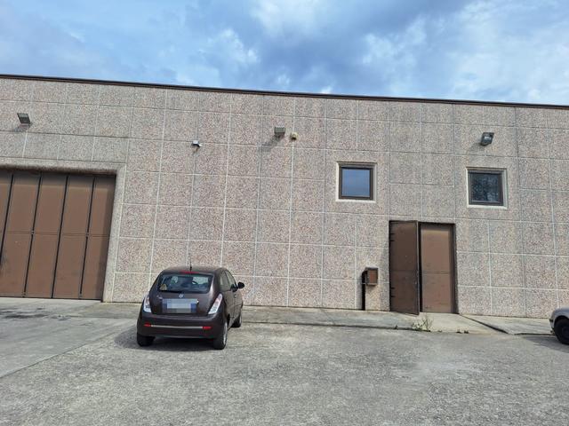 #2536049 Vendesi Capannone Industriale con ampio parcheggio in vendita - foto 16