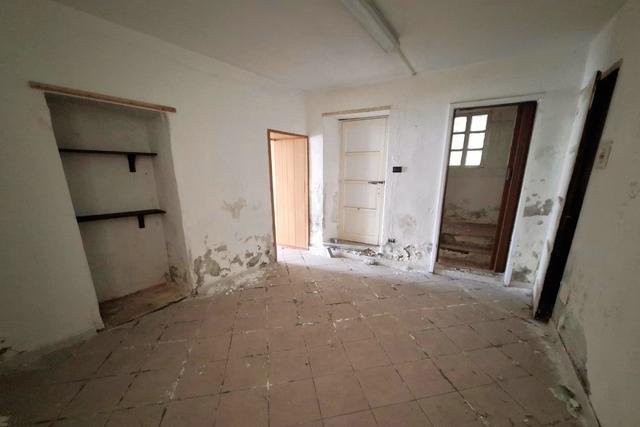 Palazzi in vendita