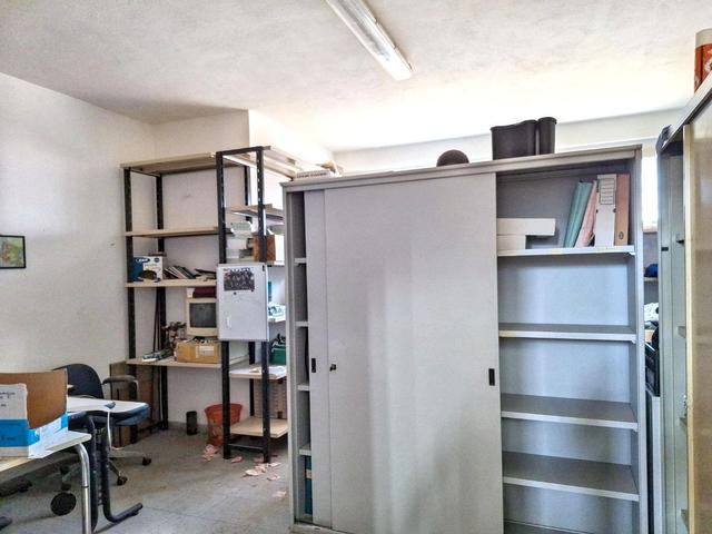 #2536610 Capannone con uffici e corte in vendita - foto 13