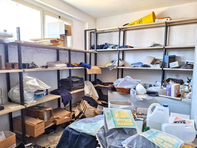 #2536610 Capannone con uffici e corte in vendita - foto 15