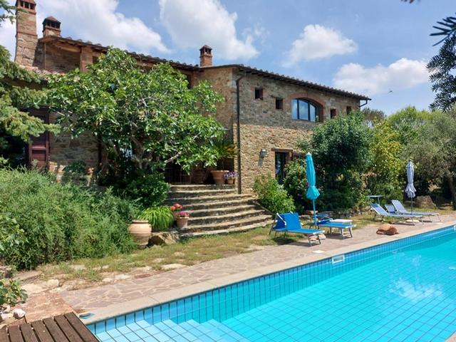 Rustici e casali in vendita
