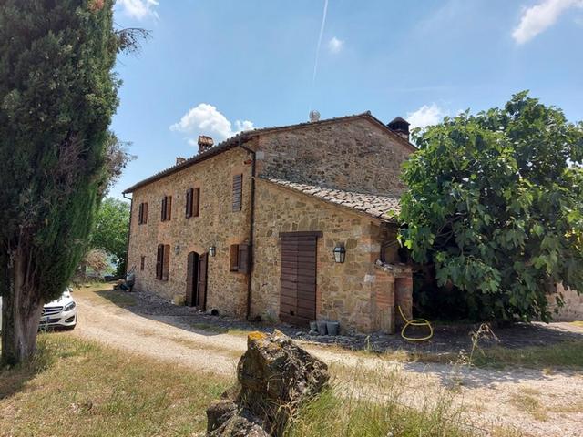 Rustici e casali in vendita