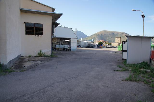 Stabilimenti produttivi in vendita