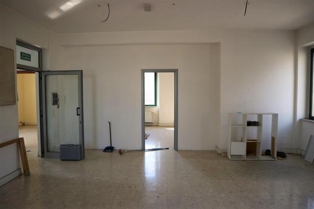 #14857 Edificio terziario con tettoie e corte privata in vendita - foto 23