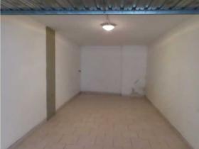 Garage in vendita