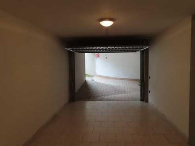 Garage in vendita