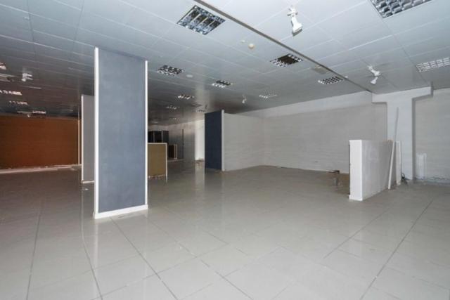 #25733 Complesso commerciale con parcheggi in vendita - foto 3