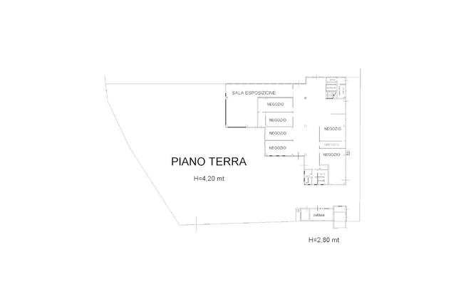 #25733 Complesso commerciale con parcheggi in vendita - foto 18