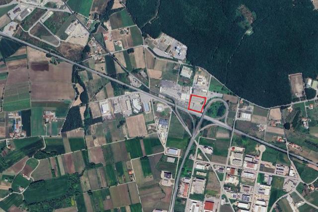 #25733 Complesso commerciale con parcheggi in vendita - foto 21