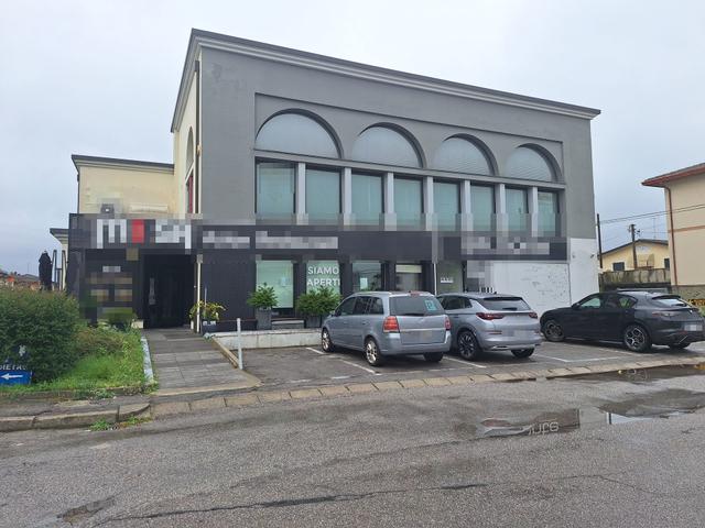 Stabilimenti produttivi in vendita