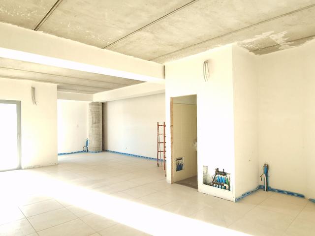 #2537569 Ufficio al terzo piano in vendita - foto 2