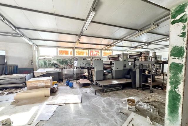 #25560 Laboratorio artigiano con corte in centro città in vendita - foto 3