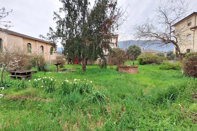 Indipendenti in vendita