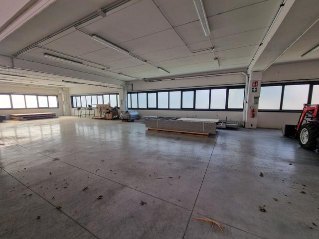 #2536187 Capannone, Uffici e terreno a Porto Recanati in vendita - foto 9