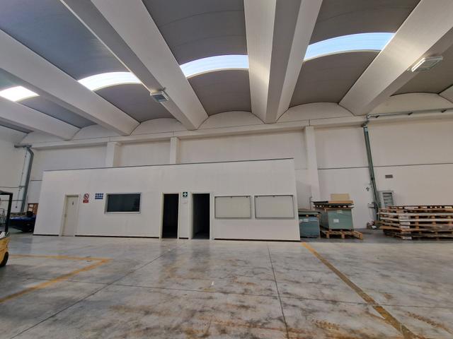 #2536187 Capannone, Uffici e terreno a Porto Recanati in vendita - foto 4