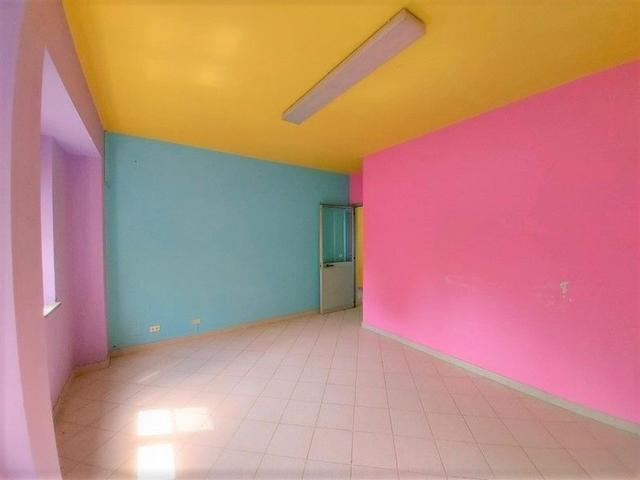 #14677 Capannone con uffici e area di pertinenza in vendita - foto 4