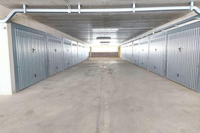 Posti auto in vendita