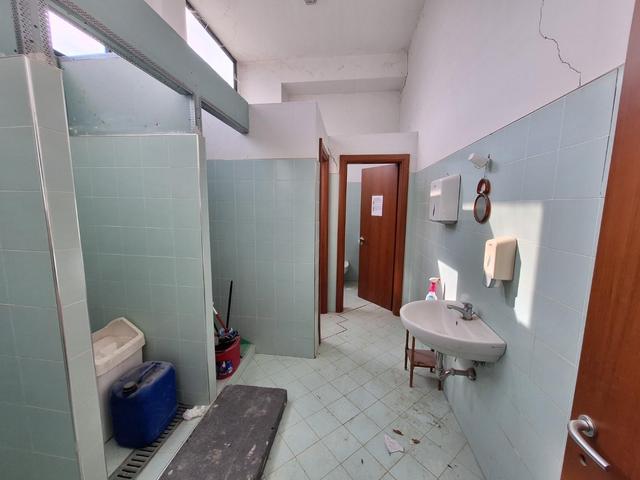 #25662 Capannone con uffici e terreno in vendita - foto 19