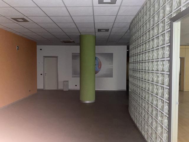 #2536069 Porzione di capannone con laboratori e uffici in vendita - foto 5