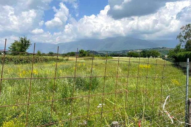 #23330 Appezzamenti edificabili residenziali incolti in vendita - foto 1