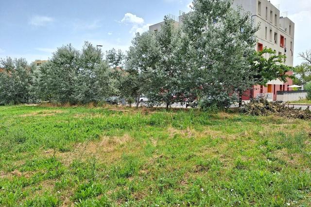 #24077 Area edificabile di 886 mq in zona residenziale in vendita - foto 2