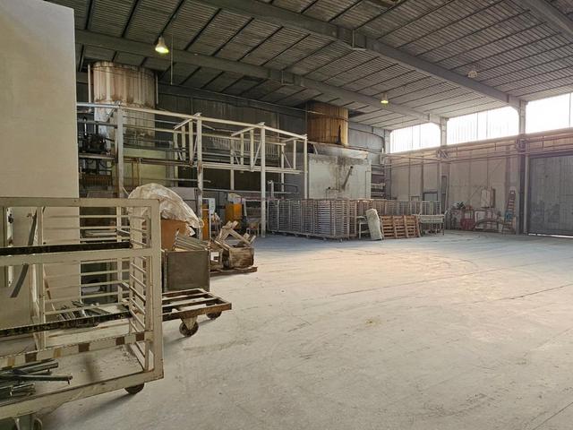 Stabilimenti produttivi in vendita