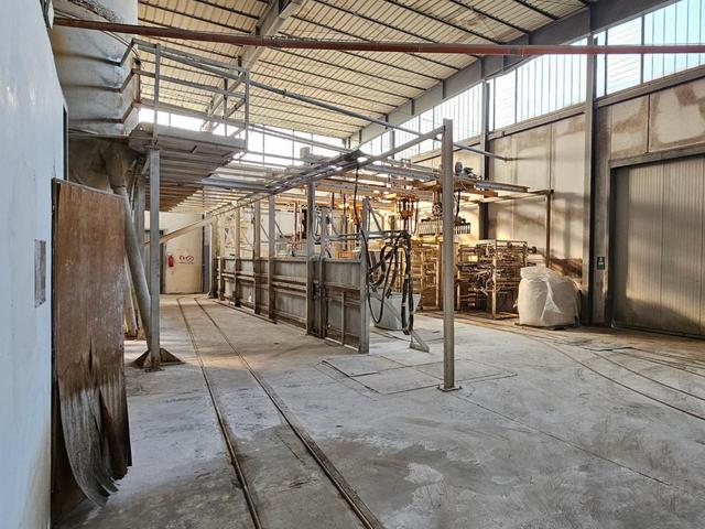 Stabilimenti produttivi in vendita