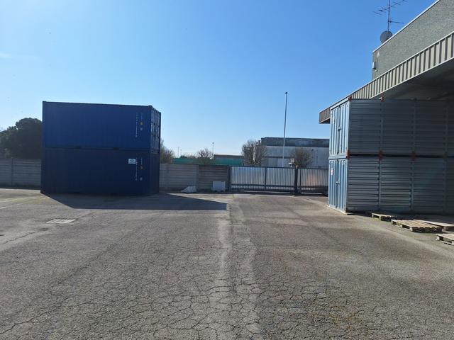 #2638718 Capannone con uffici e corte in vendita - foto 8