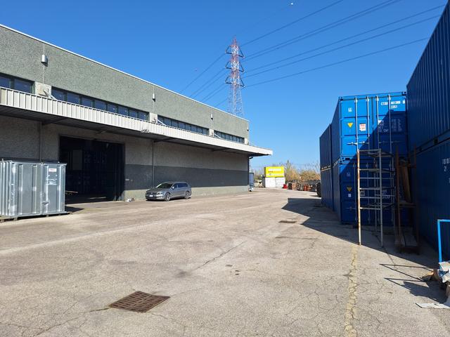 #2638718 Capannone con uffici e corte in vendita - foto 9