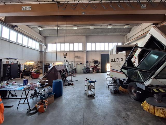 #2638718 Capannone con uffici e corte in vendita - foto 14