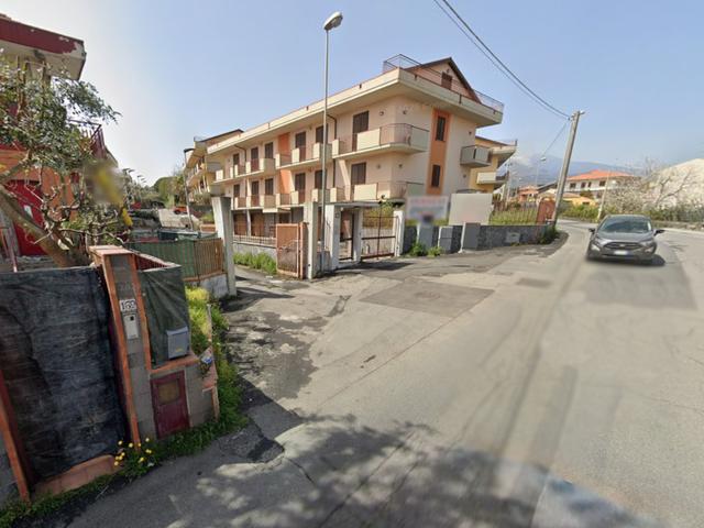 Posti auto in vendita