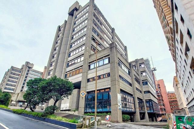 #25684 Ufficio duplex e garage in centro storico in vendita - foto 2