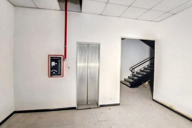 #25684 Ufficio duplex e garage in centro storico in vendita - foto 11