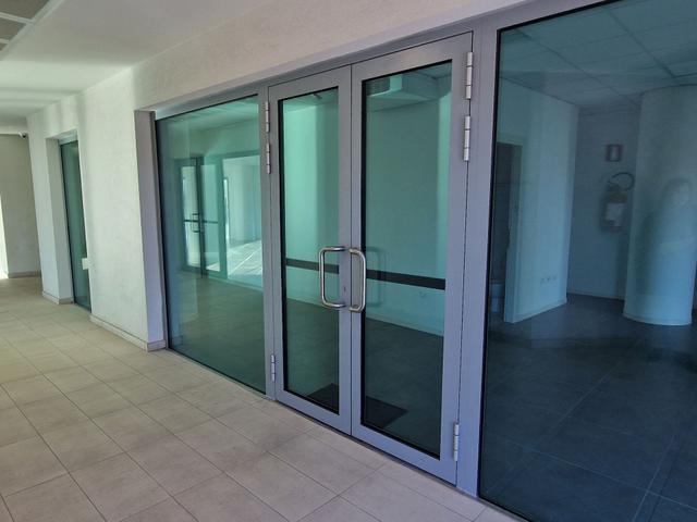 Grandi dimensioni in vendita