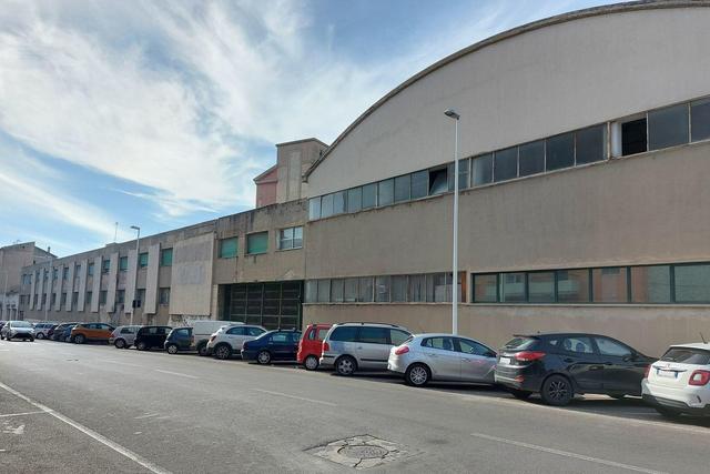 Stabilimenti produttivi in vendita