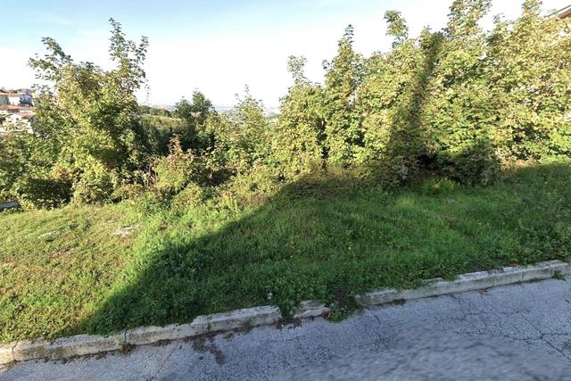#2515112 Area completamento residenziale su pendio in vendita - foto 2