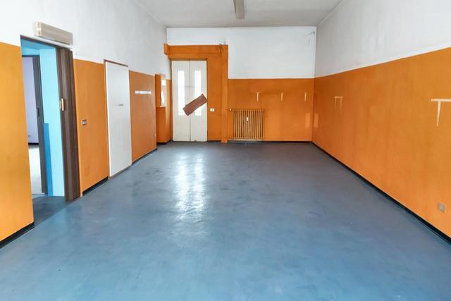 Scuole in vendita