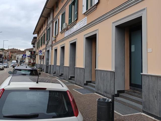 #24012 Ampio locale commerciale ad Alvignano in vendita - foto 10