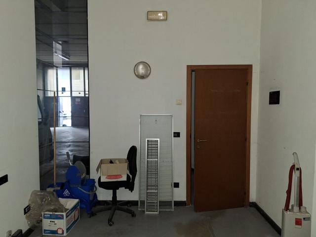 #2537464 Capannone al piano terra in vendita - foto 13