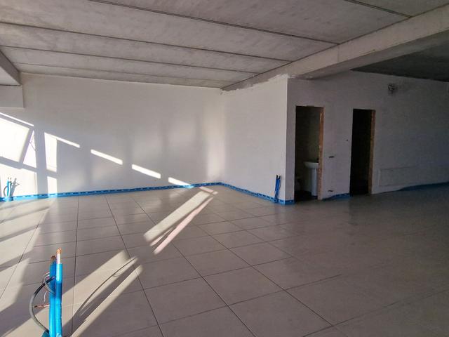 Grandi dimensioni in vendita