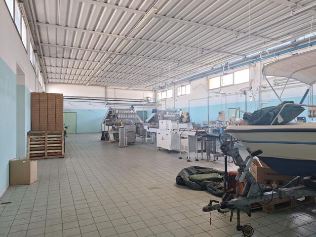#2537116 Ampio capannone industriale con abitazione in vendita - foto 17
