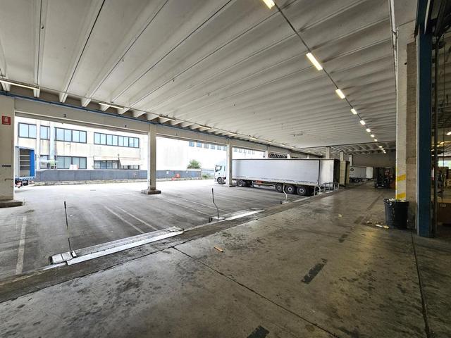 #23555 Complesso produttivo/direzionale a Vicenza, fronte Autostrada A4 in vendita - foto 6