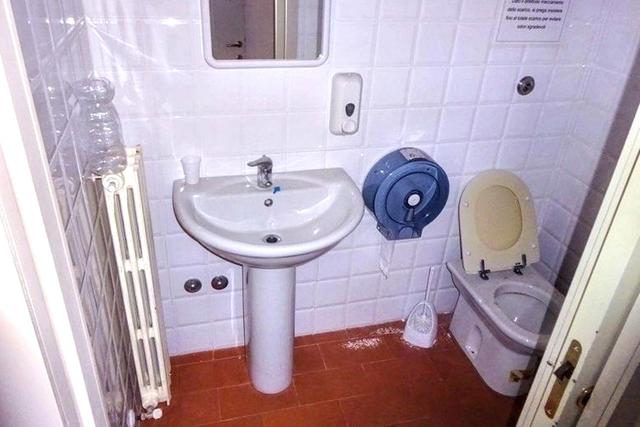 Negozi in vendita