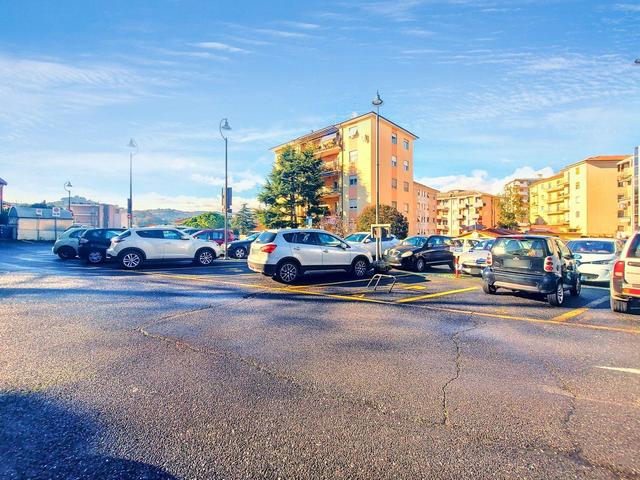 Posti auto in vendita