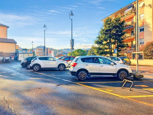 Posti auto in vendita