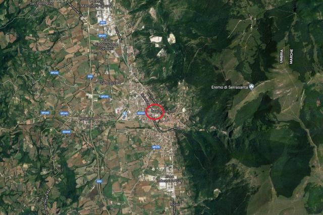 #12190 Ufficio al grezzo in complesso commerciale (sub 18) in vendita - foto 2