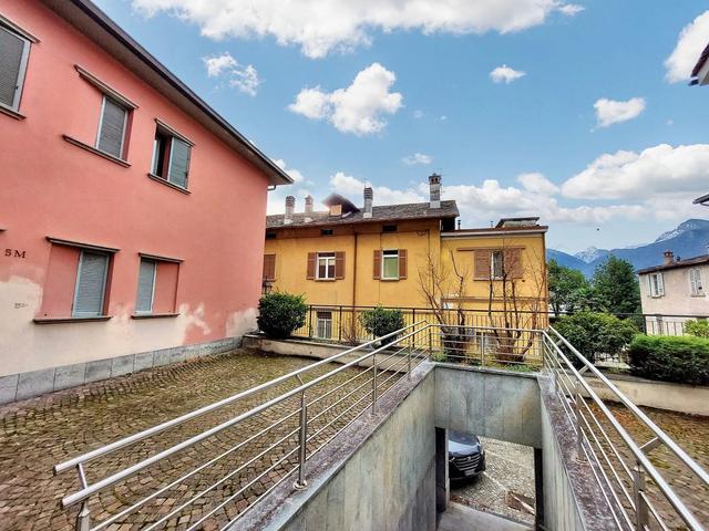 Studi privati in vendita