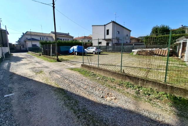 Garage in vendita