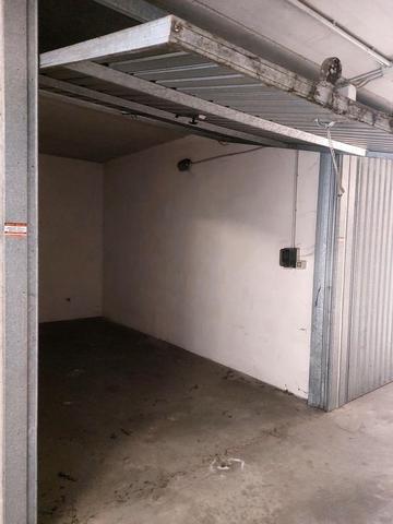 Garage in vendita